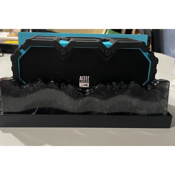 Altec Lansing LifeJacket Rugged Bluetooth Speaker IP67 Waterproof - Picture 4 of 11